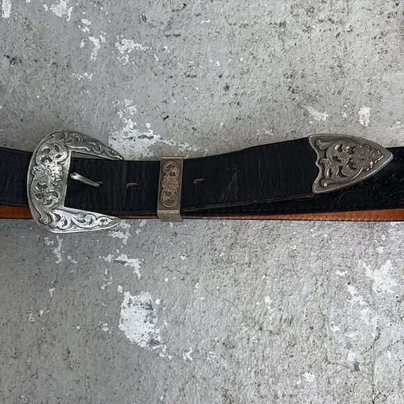 Vintage Nocona leather belt - Picture 2 of 7